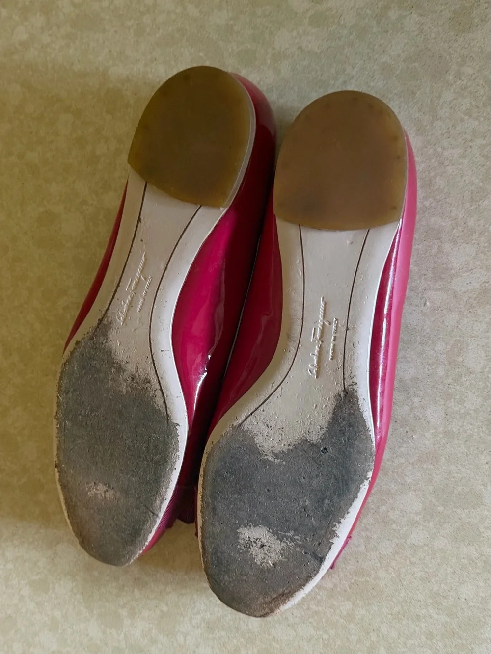 Salvatore Ferragamo Pink Patent Leather Vara Bow Flats